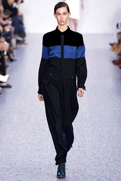 Look 33